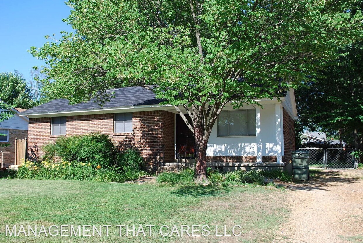 Primary Photo - 3 br, 1 bath House - 542 McDermitt Road