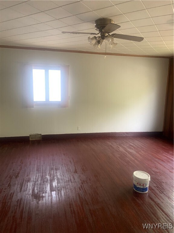 Building Photo - 471 Doat St