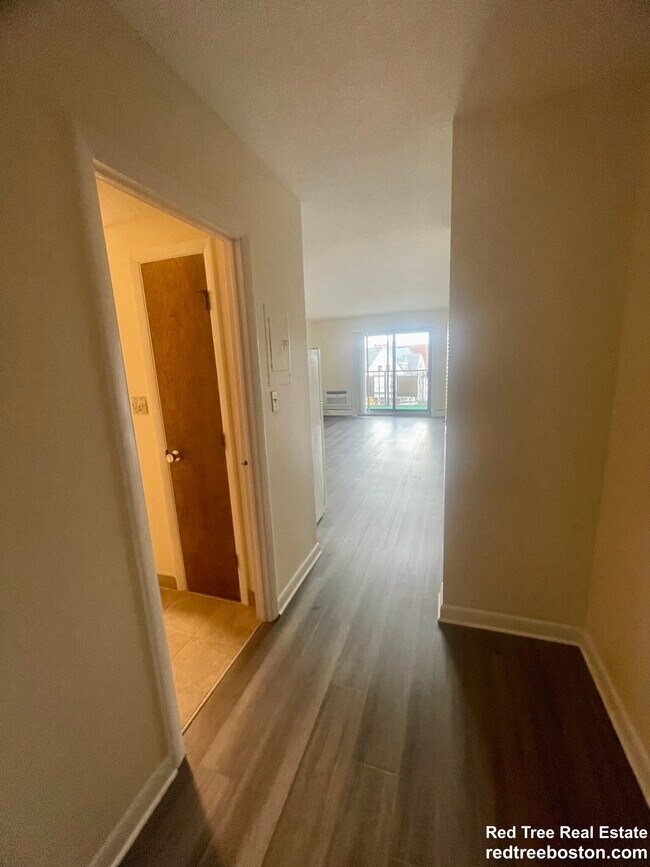 Photo - 385 Massachusetts Ave Apartment