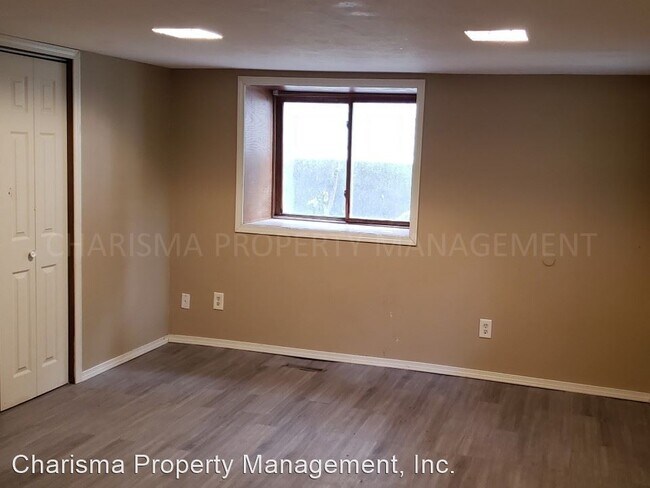 Foto del edificio - 624 W 15th St