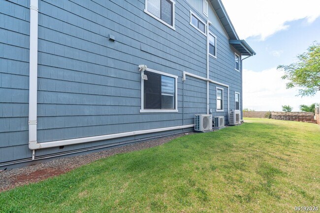 Building Photo - 4Bd/3Ba 1,928 Sqft Single Family Home In K...