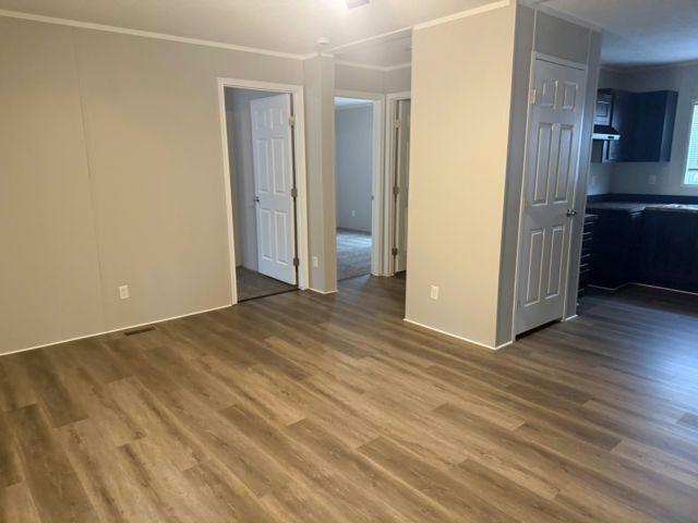 Building Photo - 260 Bunting Ln