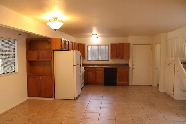 Foto del edificio - 2312 Sumac Dr