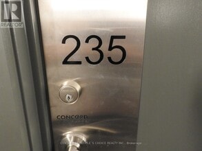 Building Photo - 8 Telegram Mews