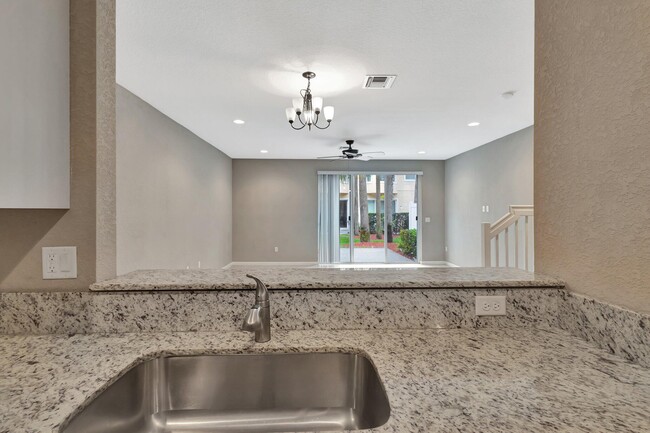 Building Photo - 5830 Monterra Club Dr