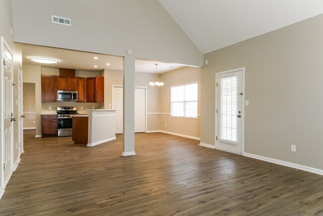 Building Photo - 4709 Alenja Ln
