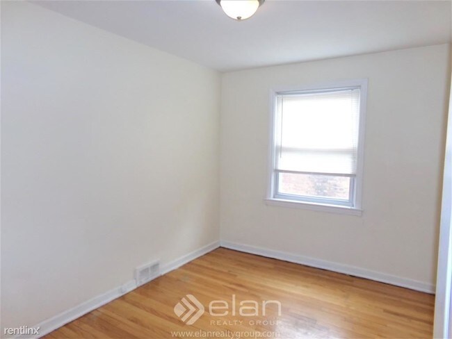 Building Photo - 8242 Kilpatrick Ave