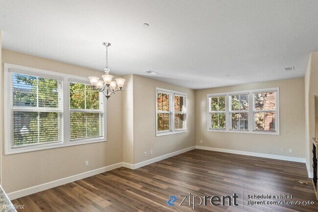 Foto del edificio - 3 br, 3.5 bath Townhome - 515 Suez Ter, Su...