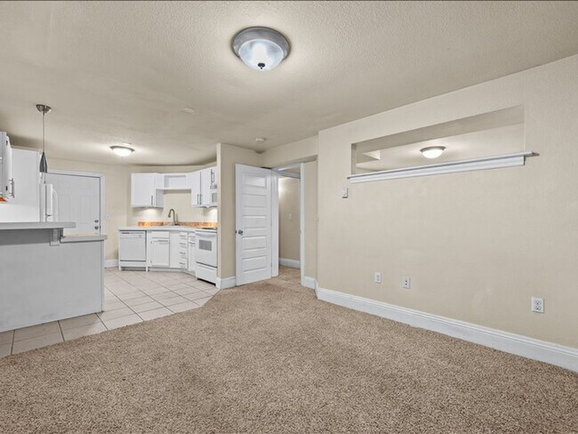 Building Photo - A 1 bed in the Heart of Five Points