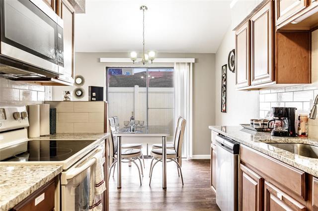 Foto del edificio - 2240 Tarpley Rd