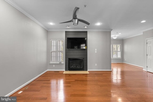 Building Photo - 9954 Fragrant Lilies Way