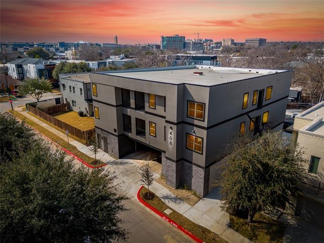 Building Photo - 408 Foch St