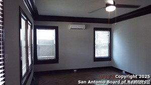 Foto del edificio - 1427 Schley Ave