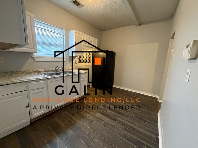 Foto del edificio - 1247 Carr Ave