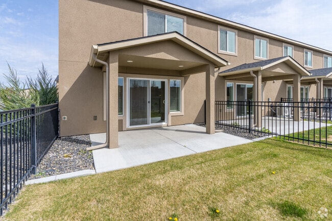 Interior Photo - West Vine Townhomes