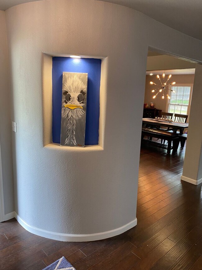 Building Photo - Executive Home in Wilemans Belle Isle