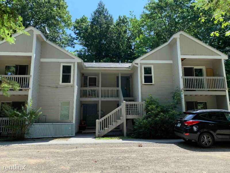 Primary Photo - 2 br, 1 bath Condo - 329 Old Lakeshore Roa...
