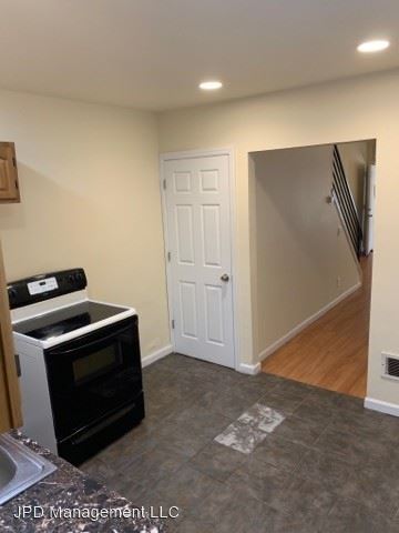 Foto del edificio - 3 br, 1 bath House - 2087 Kingston Street