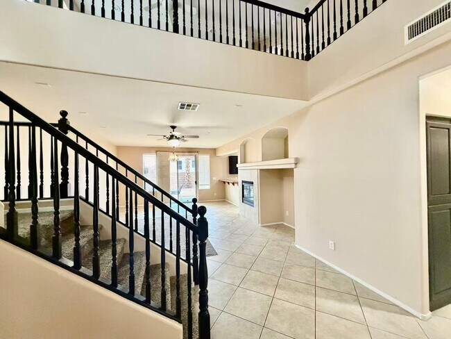 Foto del edificio - 6068 Laughing Creek St
