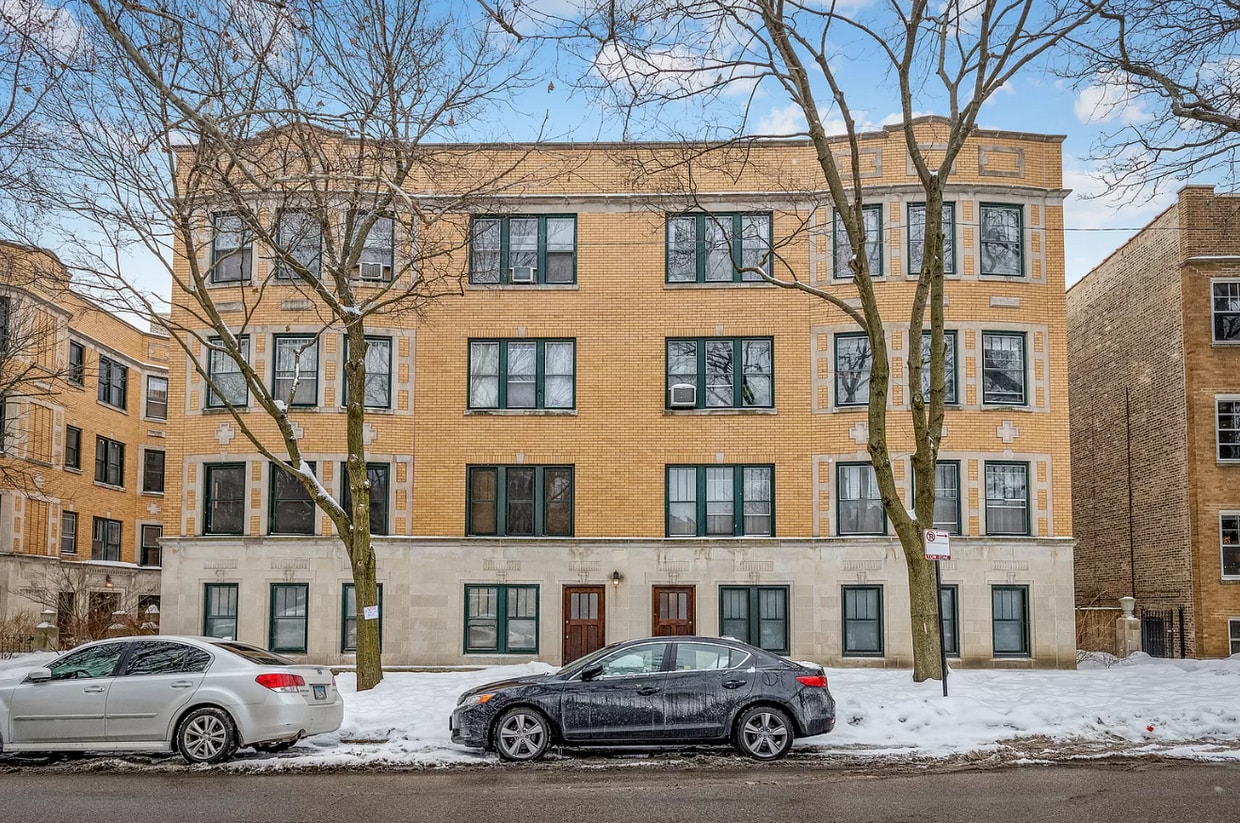 Primary Photo - 1223 W Granville Ave