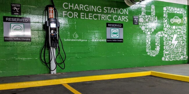 Foto del edificio - 1808 Mackay Ln