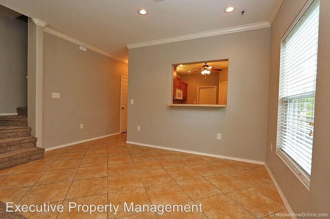 Foto del edificio - 1353-1353 Amblewood Dr