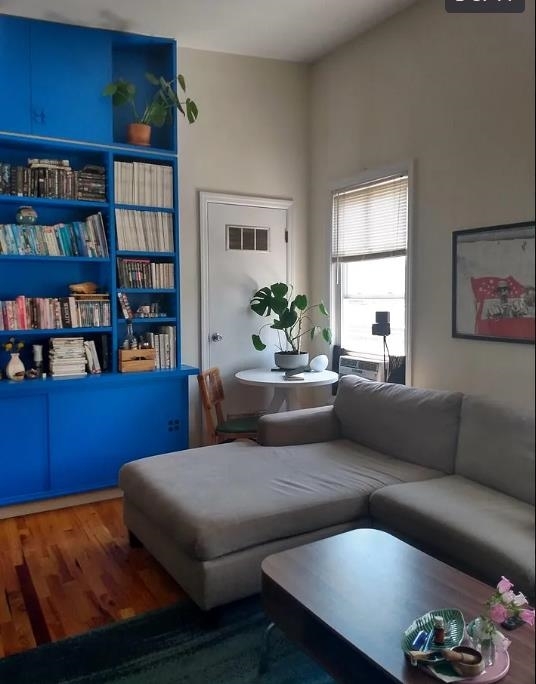 Foto del edificio - 382 2nd St