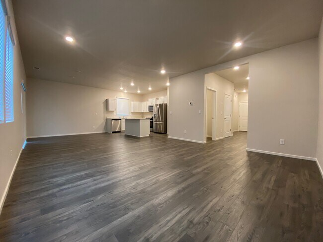 Building Photo - 4808 Gray Ct NE