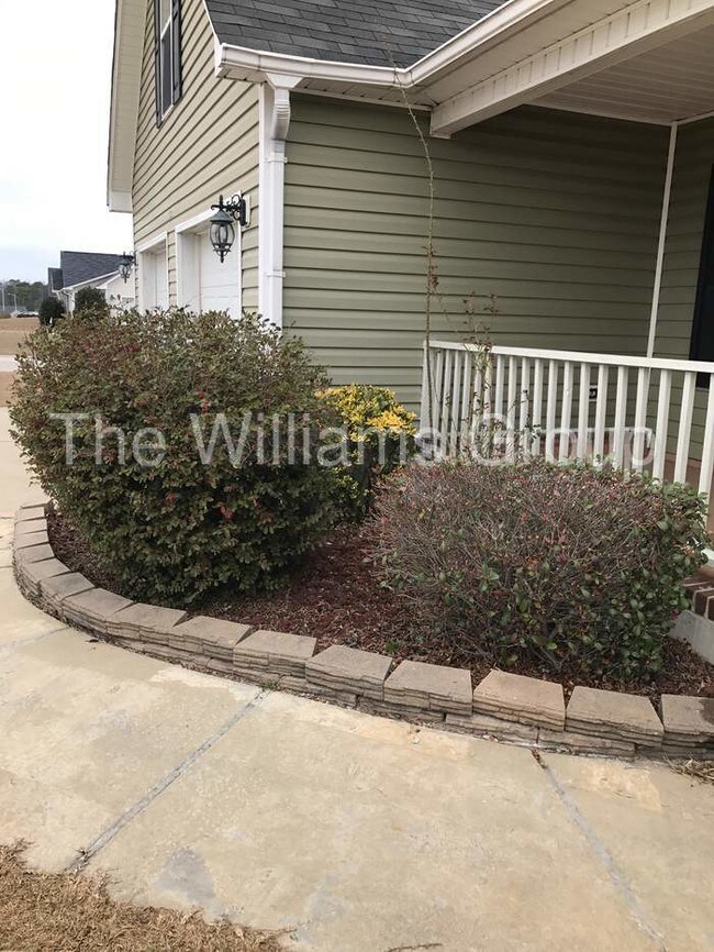 Building Photo - 2523 Camp Lejeune Ct