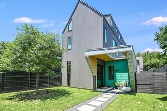 Building Photo - 1100 Brass St