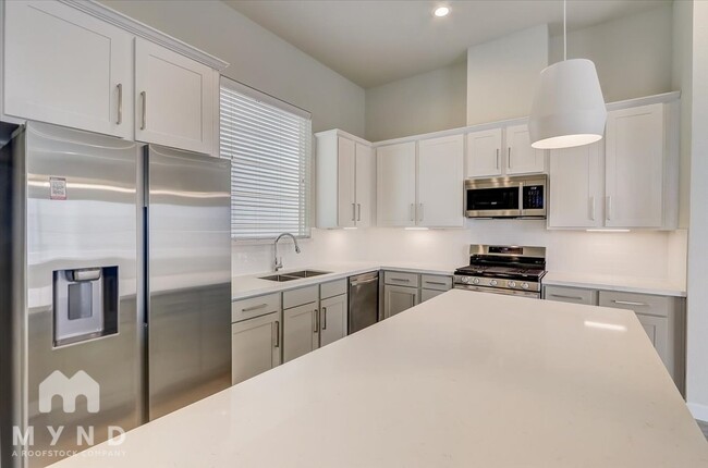 Kitchen - Palisades Park