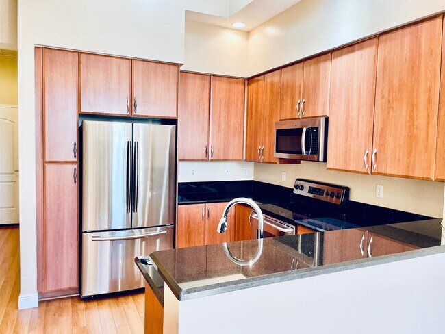 Foto del edificio - 801 S Olive Ave