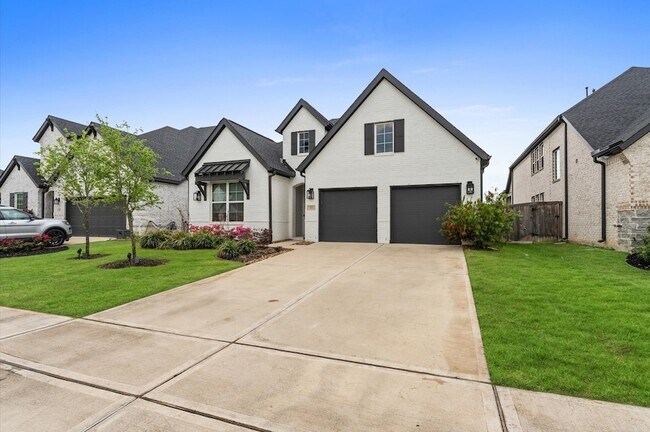 Foto del edificio - 9638 Birchwood Holw Trl