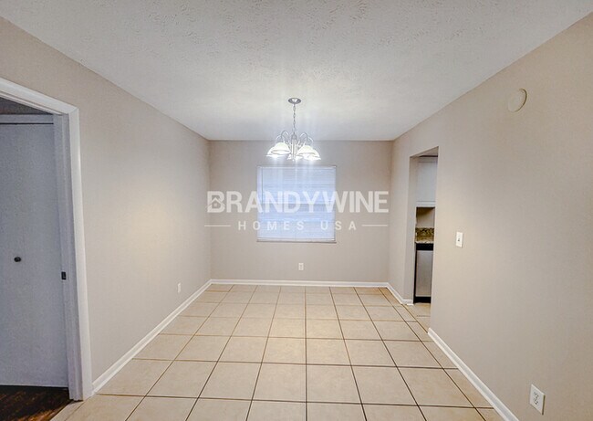 Foto del edificio - A Fresh Start Awaits! 4BED 2BATH – Call To...
