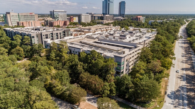 Building Photo - The Millennium Six Pines
