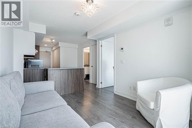 Photo du bâtiment - 1119 Cooke Blvd.