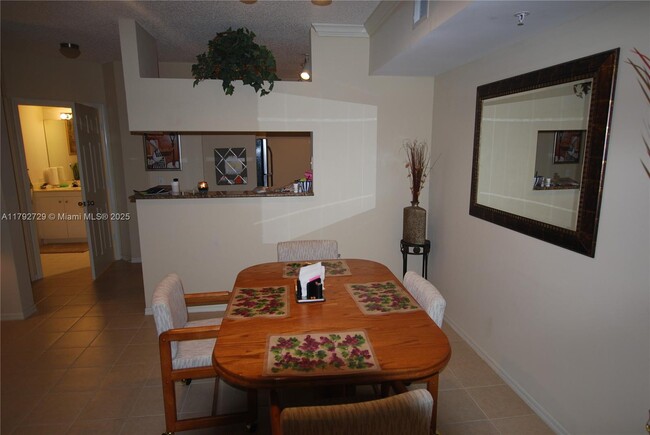 Building Photo - 1310 Tuscany Way