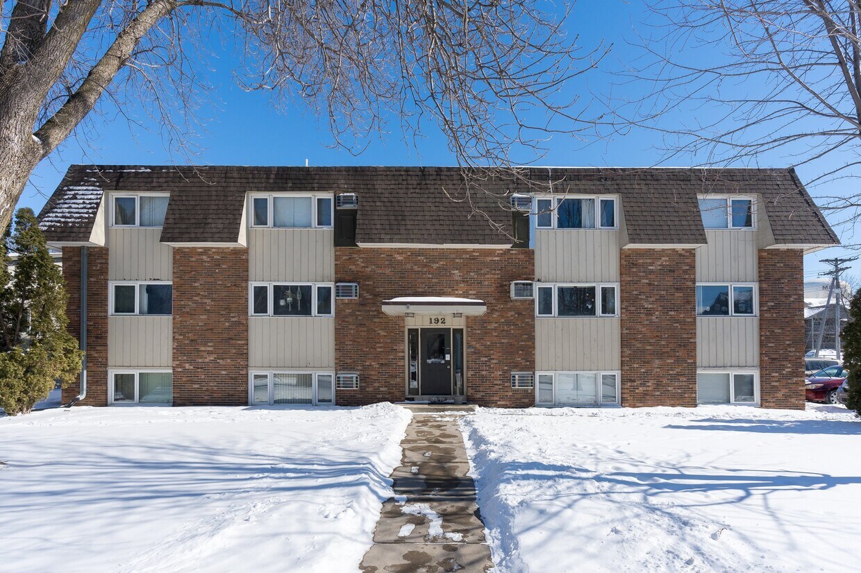 188 Rita Rd Unit 1, Mankato, MN 56001 Apartments in Mankato, MN