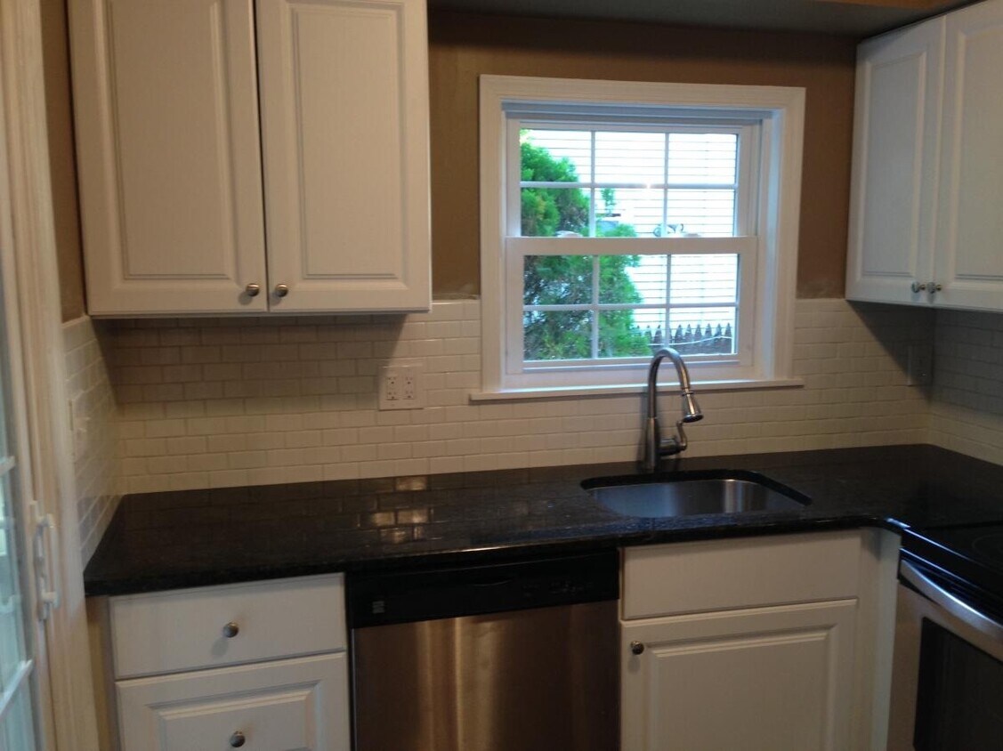 322 Lockridge Ln, Alburtis, PA 18011 House Rental in Alburtis, PA