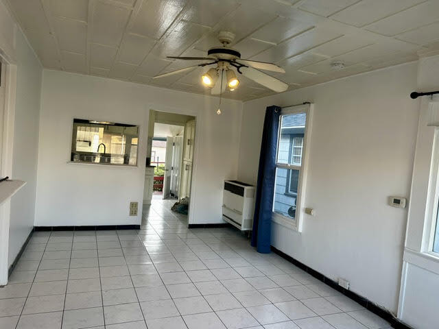 Sala de estar - 131 N Pacific Coast Hwy