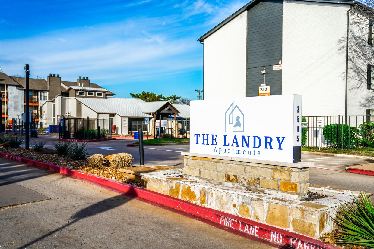The Landry Apartments in Arlington, TX