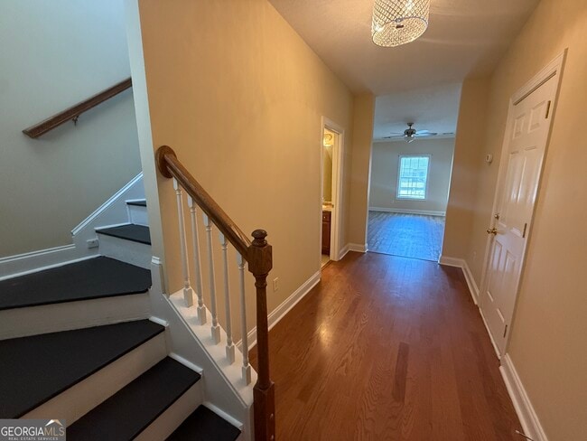 Building Photo - 161 Barfield Way