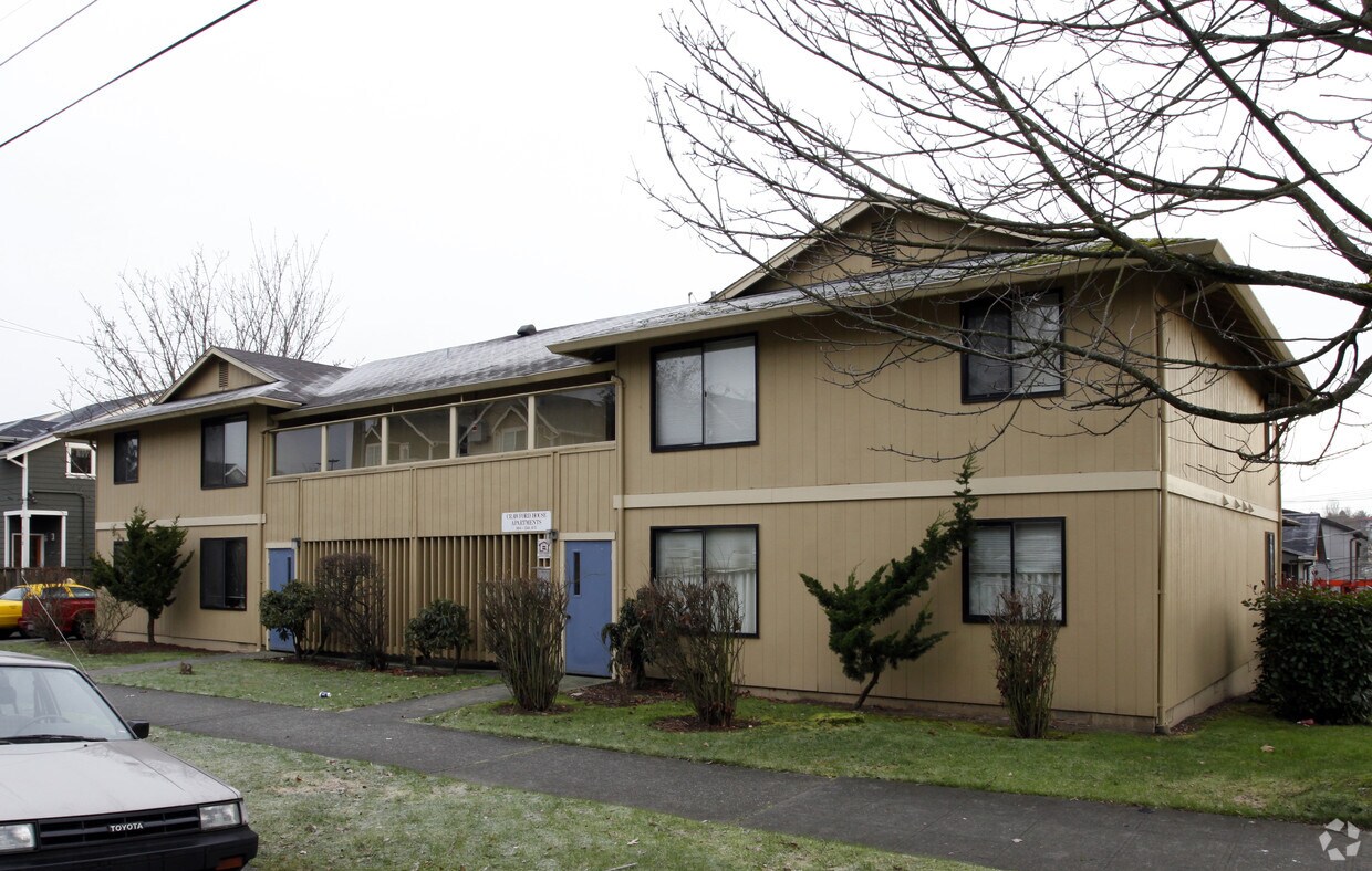 Building Photo - 1404 25th Ave