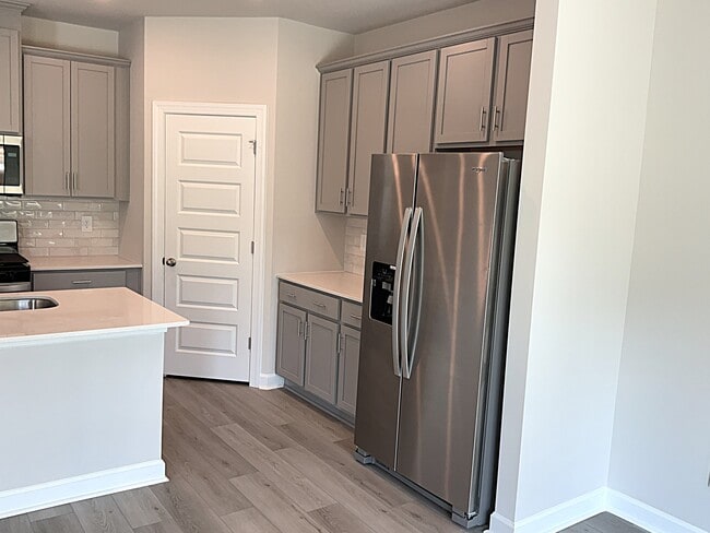 Foto del edificio - 210 Granby Trl