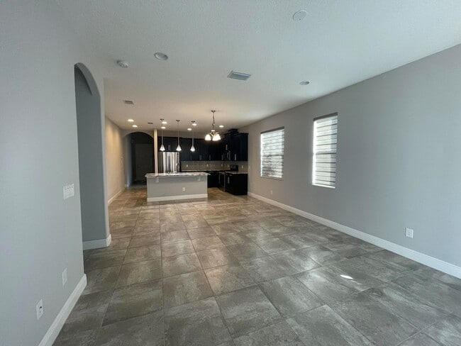 Building Photo - 2981 Casterton Dr