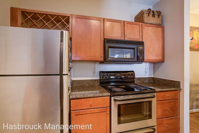 Building Photo - 1 br, 1 bath House - 770 3D Walker Square