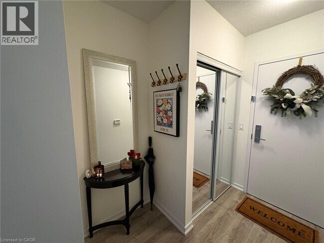 Photo du bâtiment - 59 E Liberty St