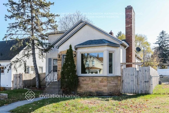 Building Photo - 1040 Geranium Ave E