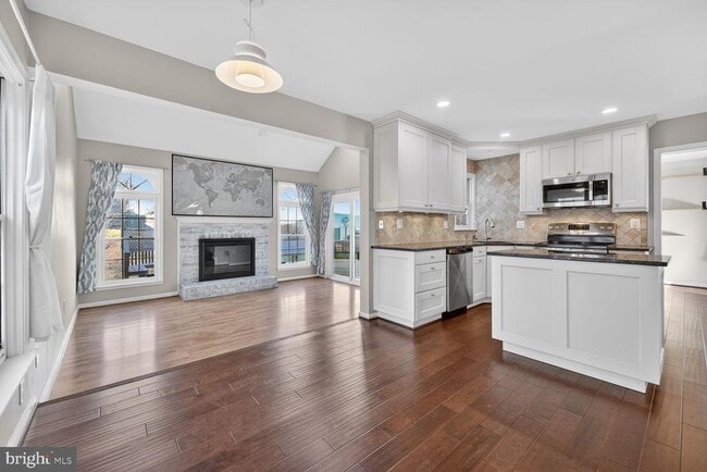 Foto del edificio - 12592 Rock Ridge Rd