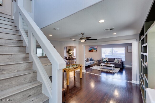 Foto del edificio - 7659 Ribbon Garland Ct